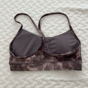 Lululemon Y Flow Sports Bra